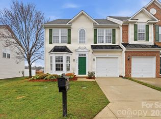 7978 Mariners Pointe Cir, Denver, NC 28037