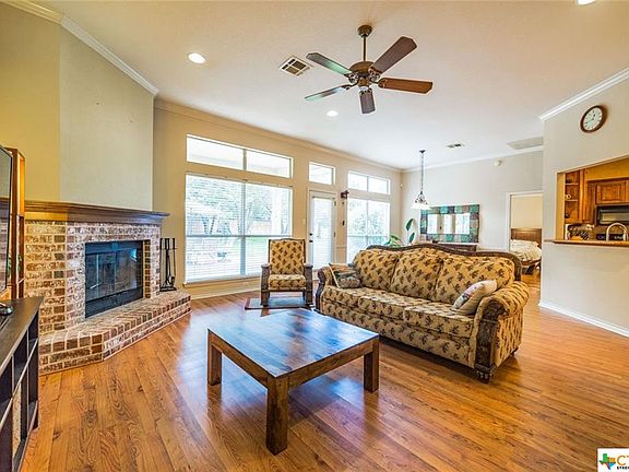 5th image of 208 Cypress Springs Dr