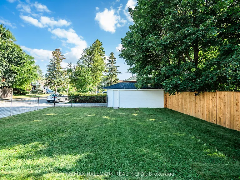 47 Park St #LOWER — Photo 26