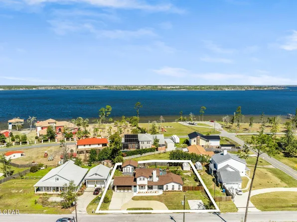 2301 Lee St, Lynn Haven, FL 32444