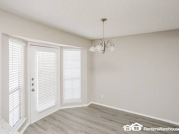 5th image of 808 Bailey Dr