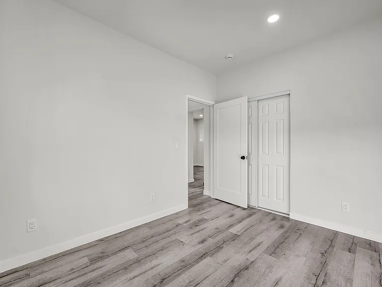 5842 Denver Ave #A — Photo 5