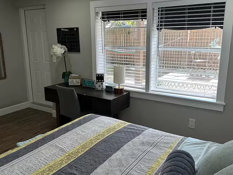 3110 W Palmetto St — Photo 13