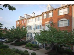 18 Rider Ct #207, Newark, NJ 07103