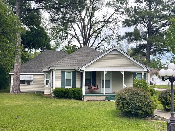 421 S 8th Ave, Teague, TX 75860