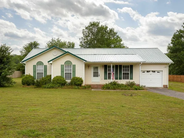 102 Shoals Paradise Dr, Florence, AL 35634