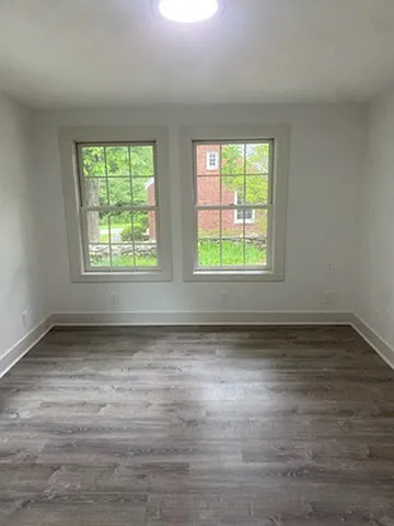 583 Jefferson St #1 — Photo 5