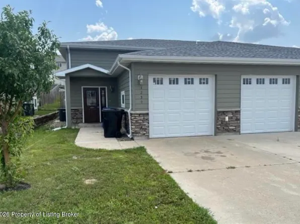 1239 24th St W, Dickinson, ND 58601