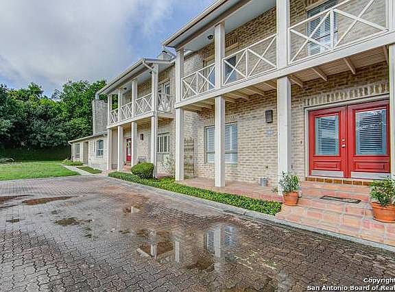 2nd image of 184 Oakwell Farms Pkwy #184