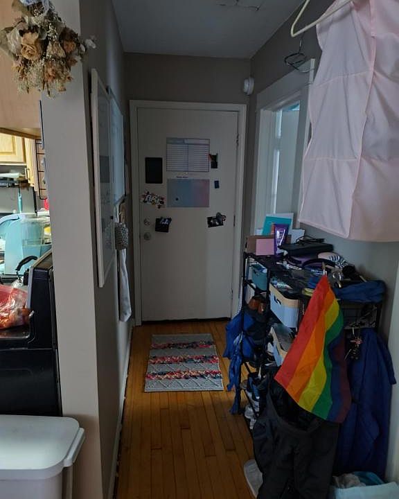 1st image of 618 W Lovell St APT 3
