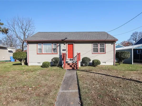2641 Eastwood Ave, Chesapeake, VA 23324