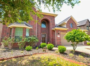 6638 Miller Shadow Ln, Sugar Land, TX 77479
