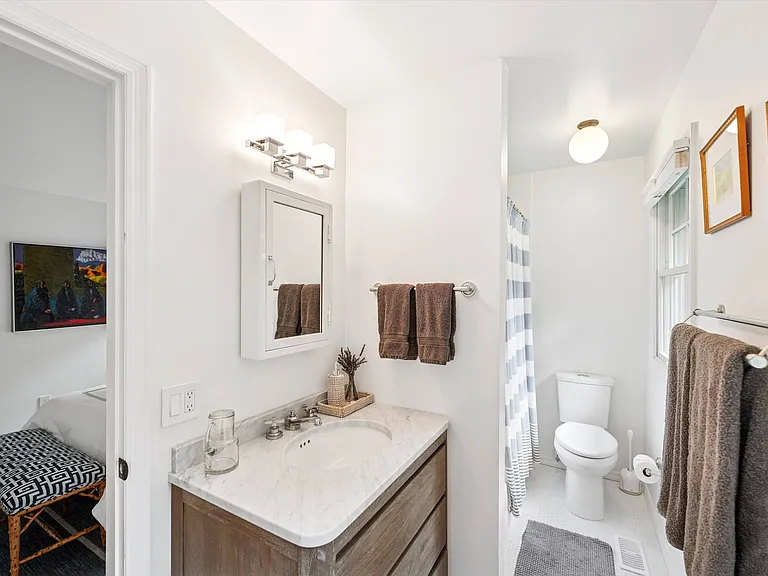 6 Briarsweet Ln — Photo 19