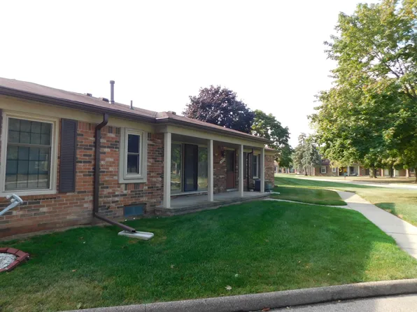 14890 Dover Ct, Shelby Township, MI 48315