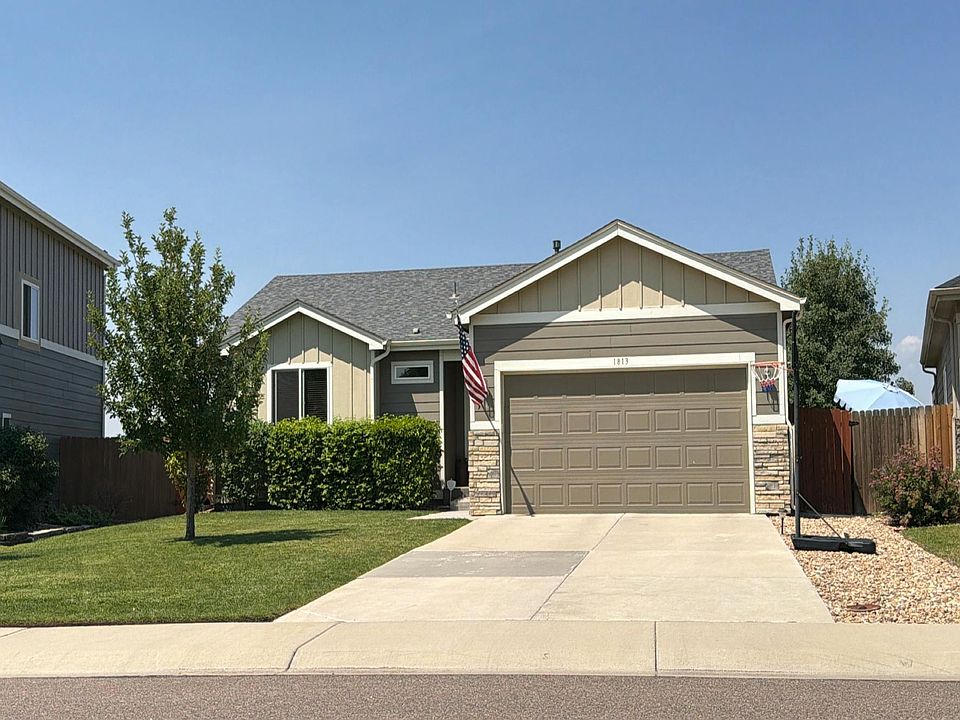 1st image of 1813 Sunset Cir