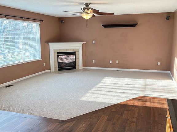 5th image of 553 Parkview Ct