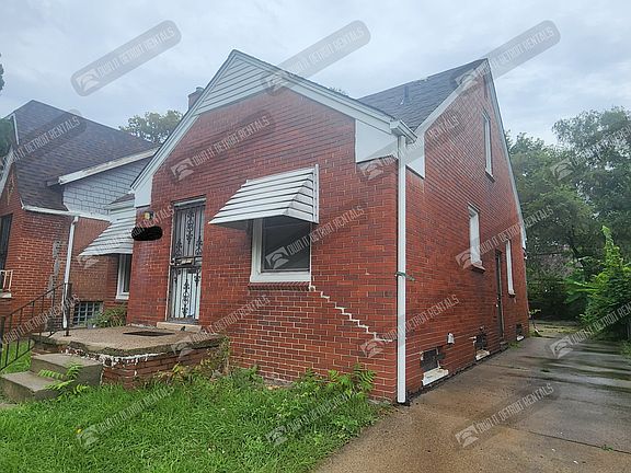 2nd image of 15780 Monte Vista St