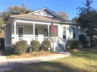 1107 Battery Creek Rd, Beaufort, SC 29902