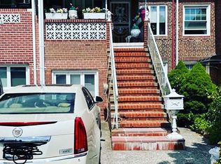 5845 80th St, Middle Village, NY 11379