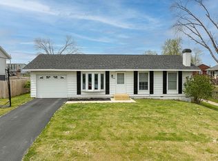 3206 Eden Ln SW, Cedar Rapids, IA 52404