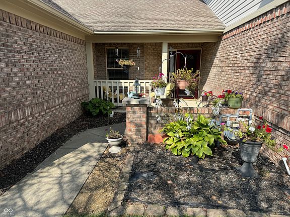 2nd image of 1224 Whittington Dr #A
