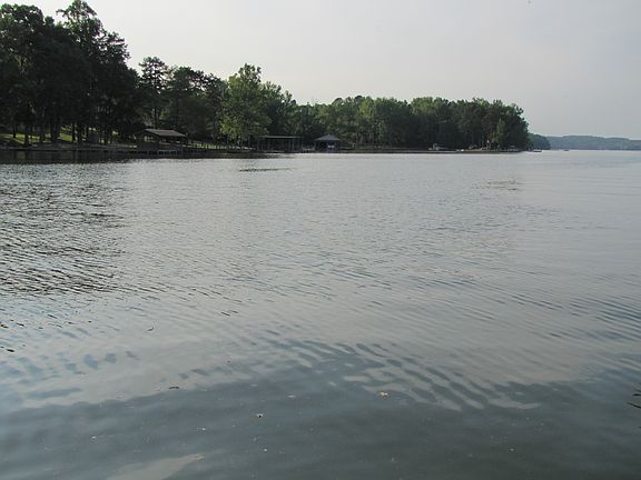 2nd image of 6121 Bayshore Dr