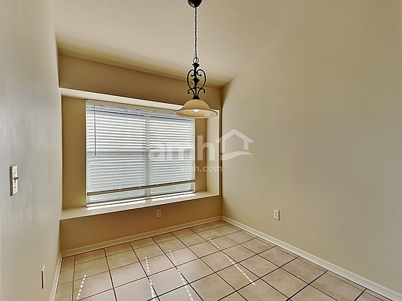 4th image of 11803 Easthampton Dr