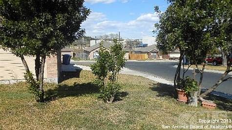 1st image of 607 Cypresscliff Dr