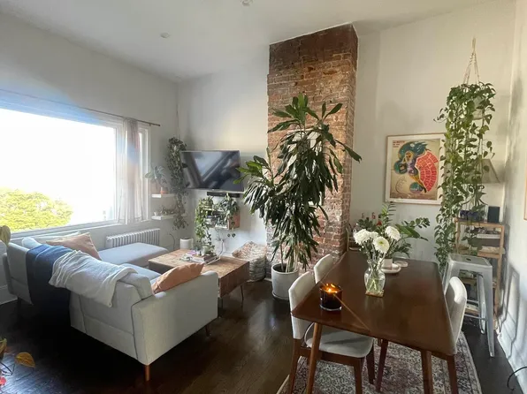 323 Leonard Street image 1 of 12