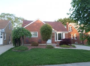 8999 Quandt Ave, Allen Park, MI 48101
