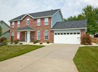 30 Coach Line Dr, O'Fallon, MO 63368