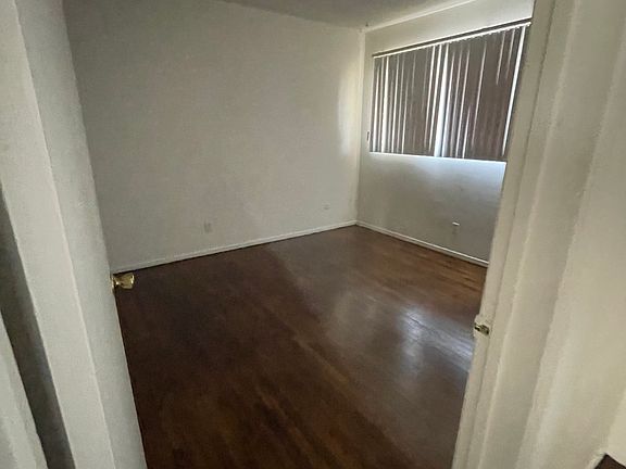 2nd image of 304 E 95th St #2