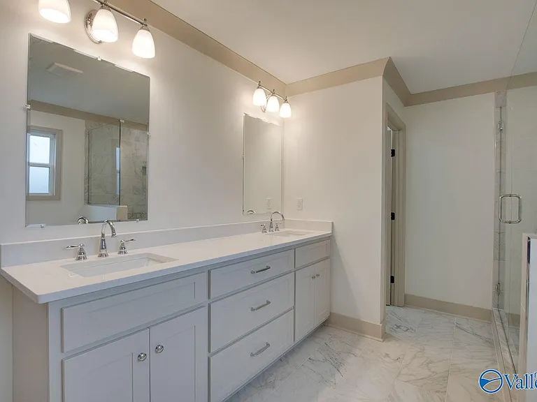 2042 Rosebury Ln SW — Photo 38