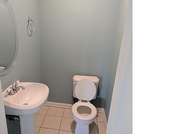 4th image of 6625 S Drexel Ave #6629