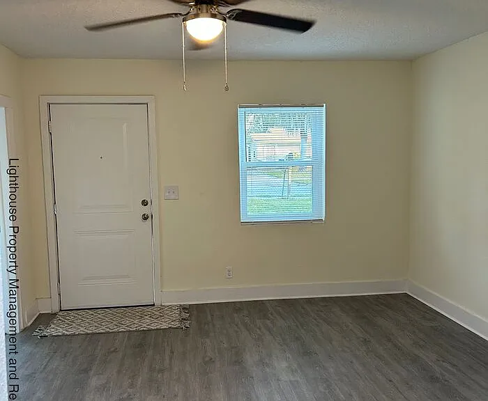 2540 Orchard St — Photo 4