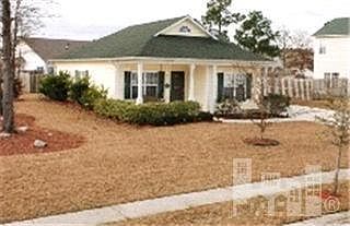 1st image of 1111 NE Ashcroft Drive