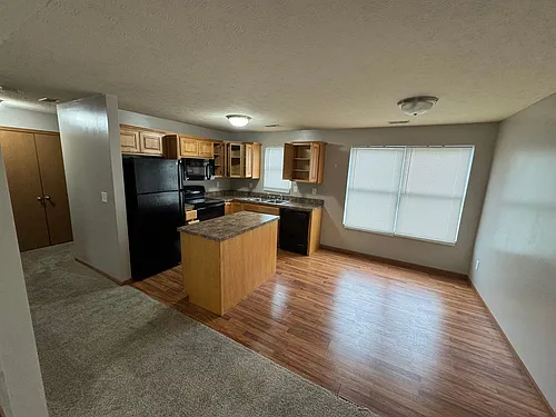 1247 Pike St Photo 1