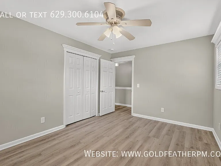 109B Harrow Ct — Photo 28