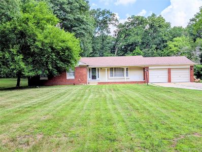 22048 Rougewood Dr, Southfield, MI, 48033