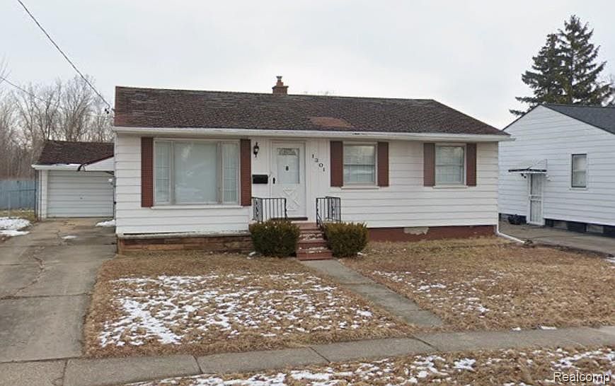1st image of 1301 Mohawk Ave