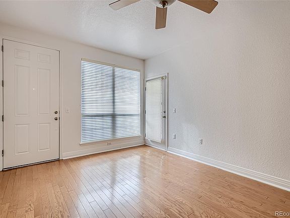 4th image of 289 N Quebec St Unit D
