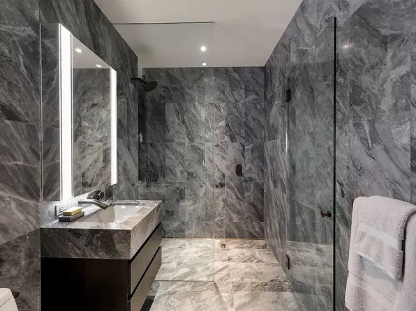130 William Street L59B image 7 of 8