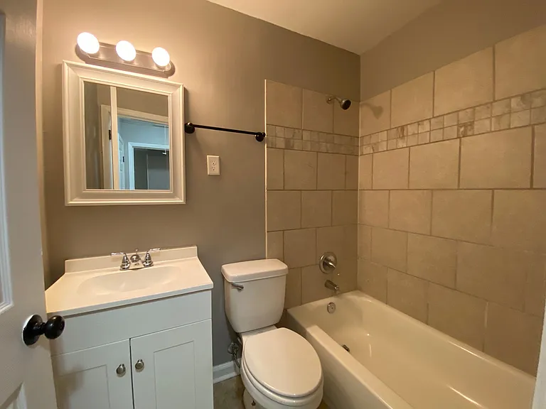3193 Aden St — Photo 9