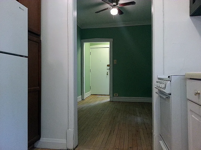 2904 N Seminary Ave #2 — Photo 10