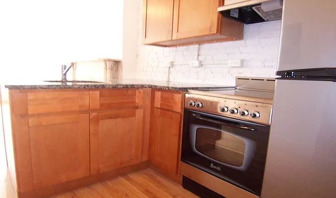 Rented by Maz Group NY | media 20