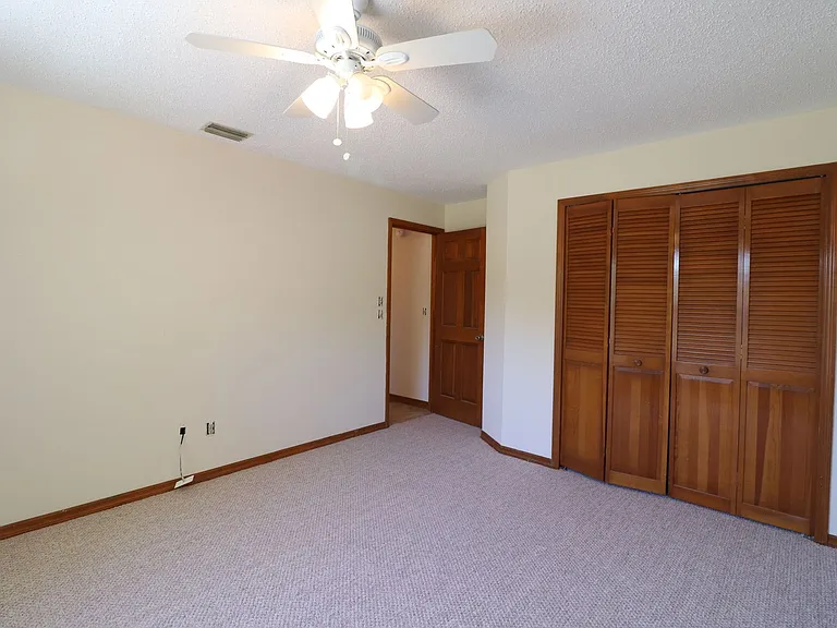 1088 Tivoli Dr — Photo 11