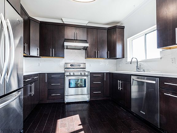 5th image of 2635 Fillmore St APT 304