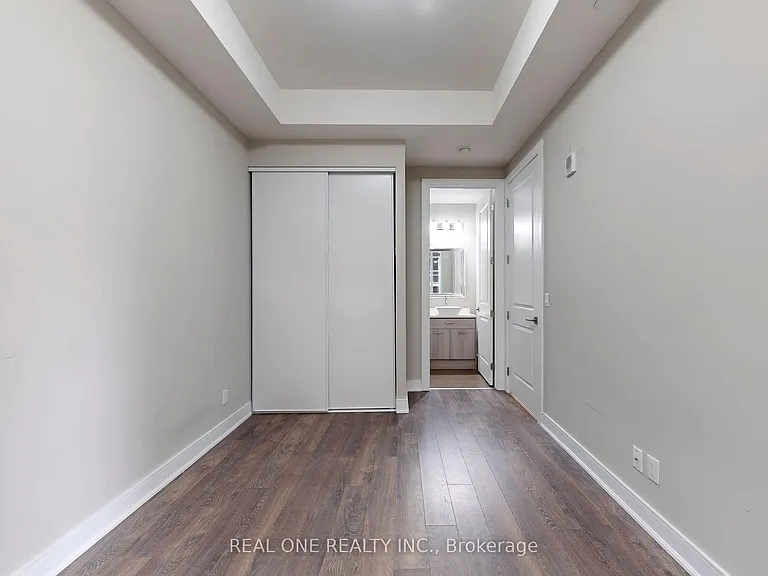 150 Main St W #613 — Photo 15