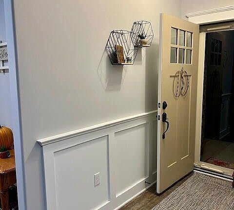 3rd image of 1477 Partridge Ct