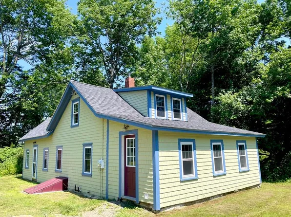 5 Marsh Road, Belfast, ME 04915